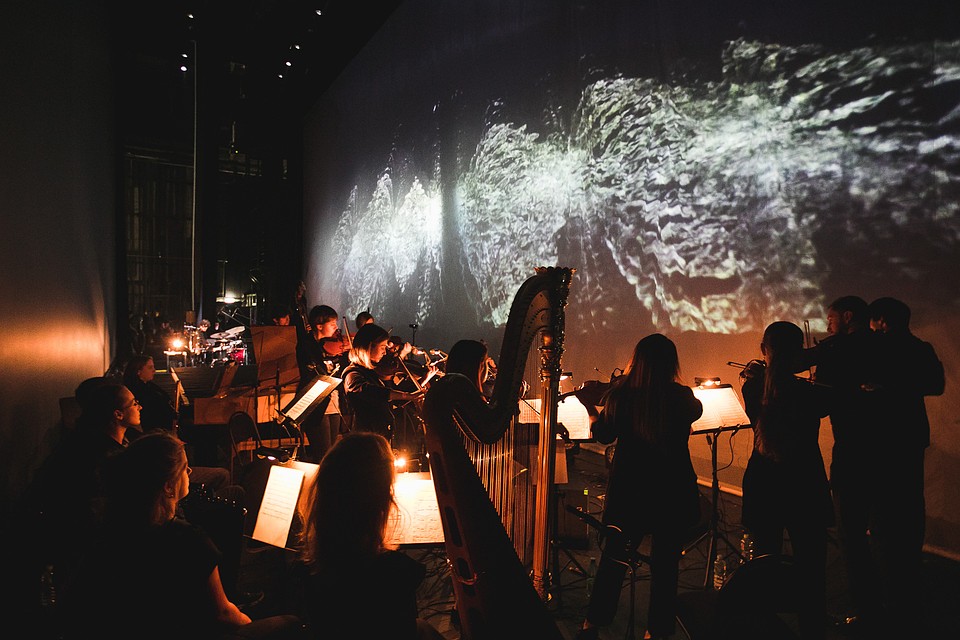 Концерт состоится на сцене Ленэкспо в сопровождении Synergy Orchestra