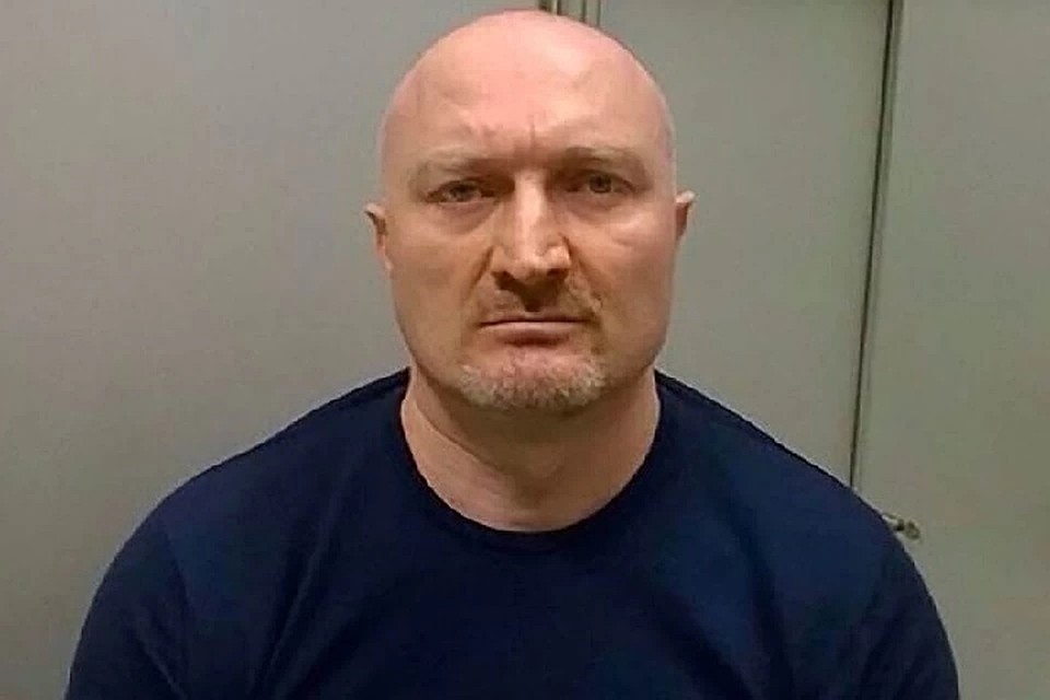 Аслан Гагиев по прозвищу «Джако» — «Мориарти» преступного мира. Он создал организацию, в которой киллеры искренне верили, что они исполняют тайный заказ ФСБ