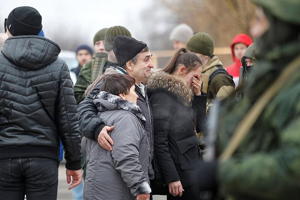 В 2019 году состоялись несколько крупномасштабных обменов военнопленными на Донбассе. Фото: REUTERS