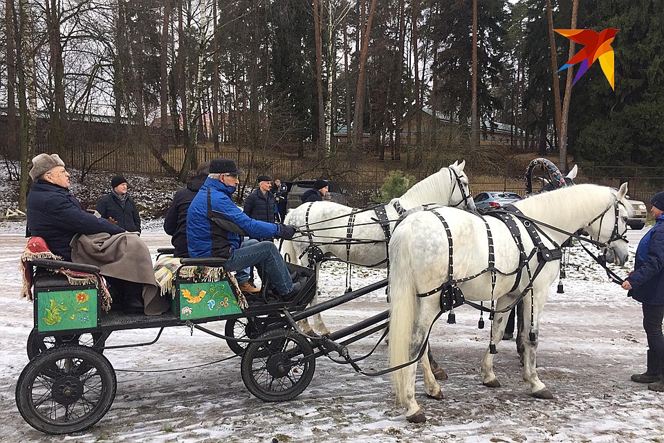 Воюющий с затяжными зимними каникулами и всеми сопутствующими оливье ВВЖ решил погулять на свежем воздухе Фото: Елена ЧИНКОВА