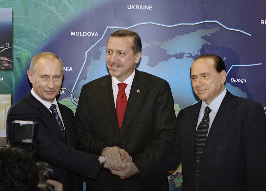 Путин, Эрдоган и Берлускони открывают газопровод «Голубой поток», 2005 год.