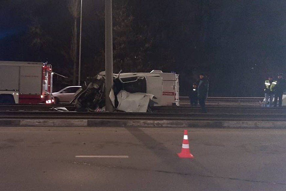 Один человек погиб, еще троих с ранениями увезли в больницу Фото: УМВД России по Курской области.