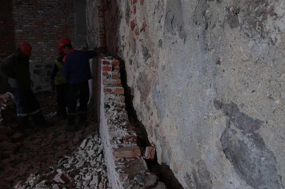 Специалистам предстоит изучить находку. Фото: Владимир Цой