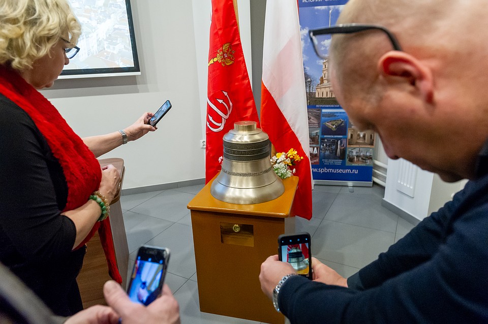 Колокол установят на карильон. Фото: Олег ЗОЛОТО
