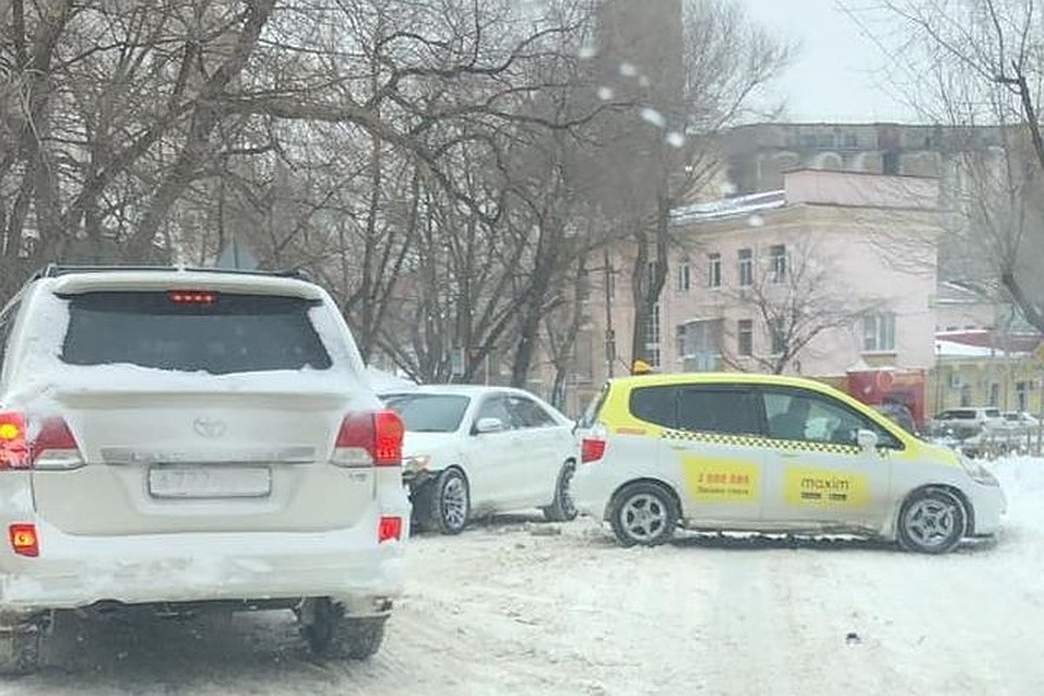 Очередное ДТП с участием такси.Фото: dpskontrol125rus