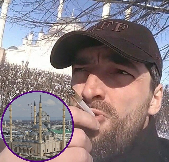 Этот кадр, опубликованный самим Сеидайдином Мустафаевым в Instagram, СМИ называли "роковым". Как оказалось — напрасно Фото: СОЦСЕТИ