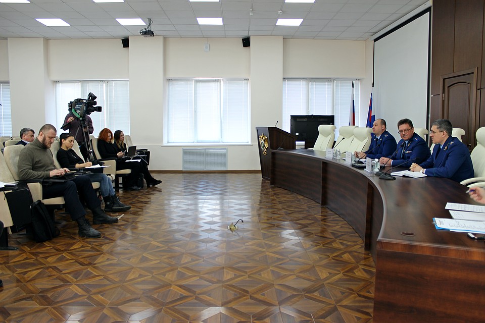 Прокуратура устроила пресс-конференцию во Владивостоке Фото: Анастасия ДОРОЖНЯК