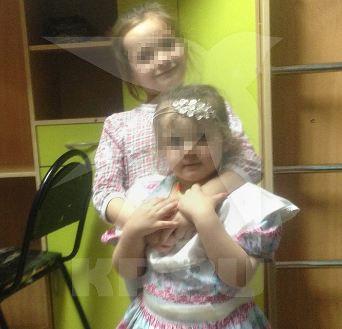 Дочки Ксении Полина и Маша.