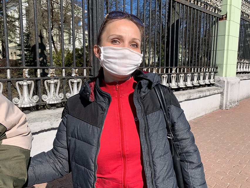 Ольга считает, что нужно ответственно подходить к профилактике заболеваний. Если ты приехал из-за границы - будь добр, посади себя на карантин Фото: ЕЛЕНА ПРИХОДЬКО