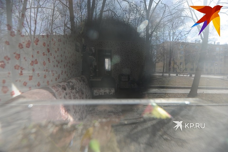 Предполагаемый поджигатель жил в этой квартире с женой Фото: Алексей БУЛАТОВ