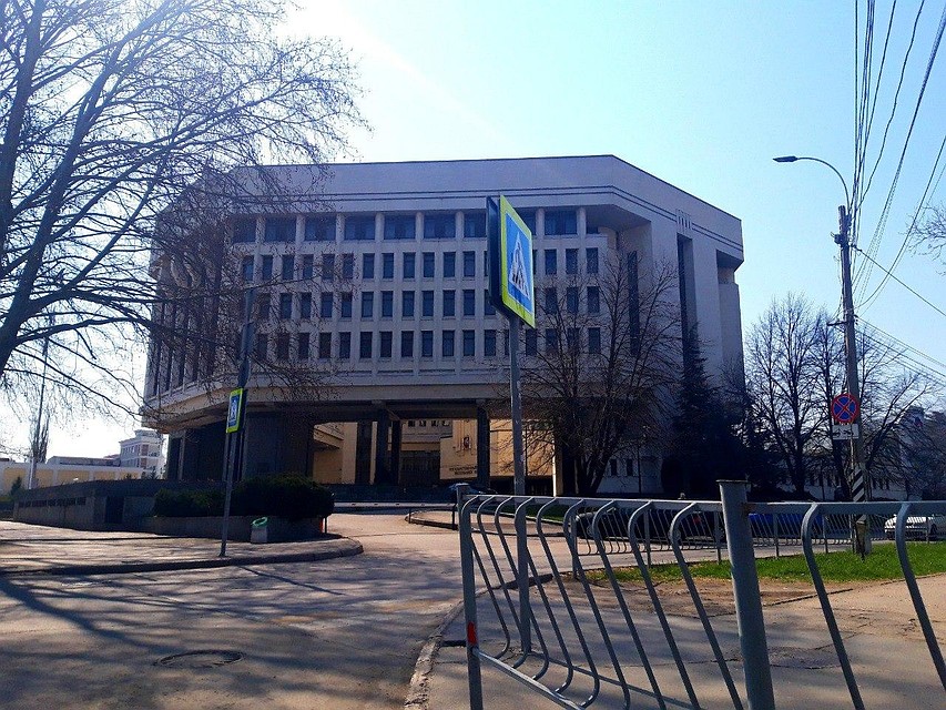 Крымские депутата также перешли в режим удаленной работы. Фото: Анна КИРИЕНКО
