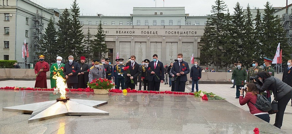 Память павших героев в Великой Отечественной войне почтили в Иркутске Фото: Юлия ПЫХАЛОВА