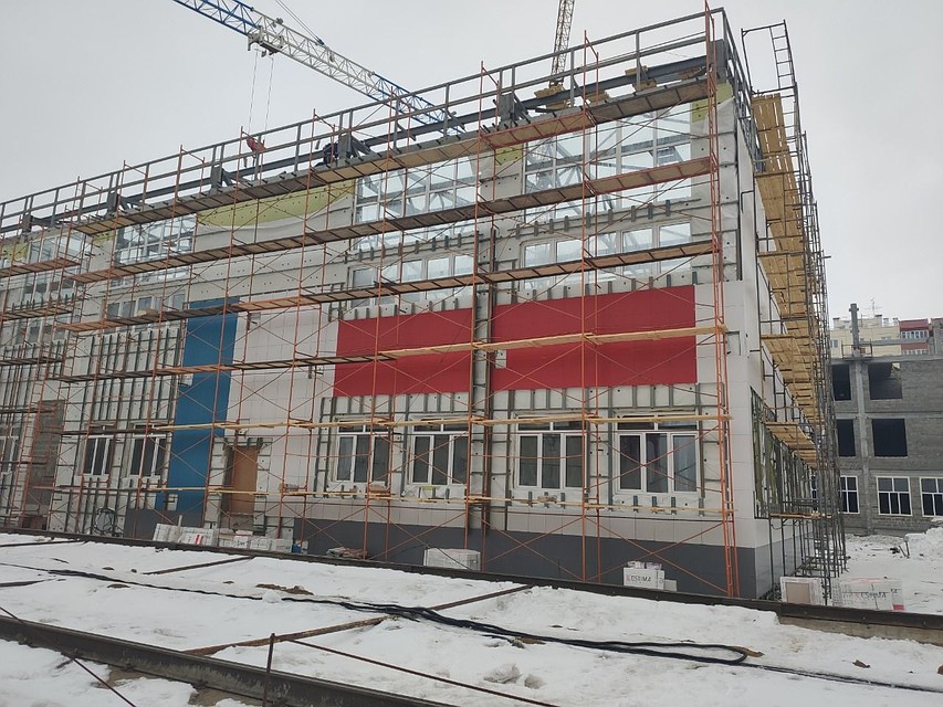 В микрорайоне Амурский-2 строится школа на 1122 мест. Фото: пресс-служба администрации города Омска