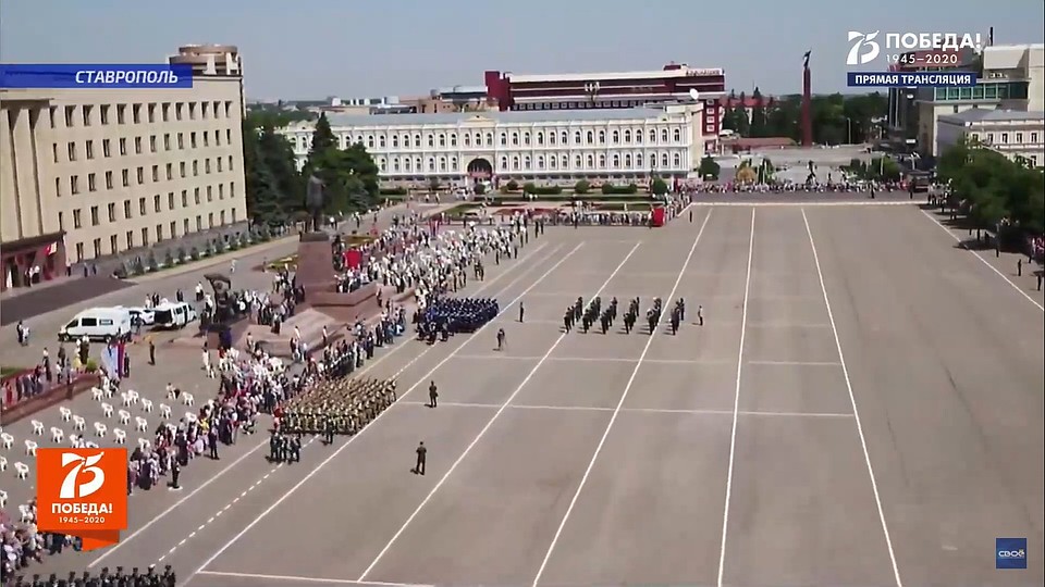 Шествие военнослужащих, кадет и юноармейцев. Фото: скриншот