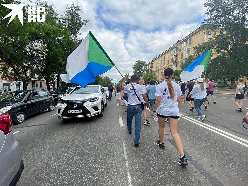 Пока митинг по миролюбивости не отличается от предыдущих Фото: Александра ШОПЕНКО