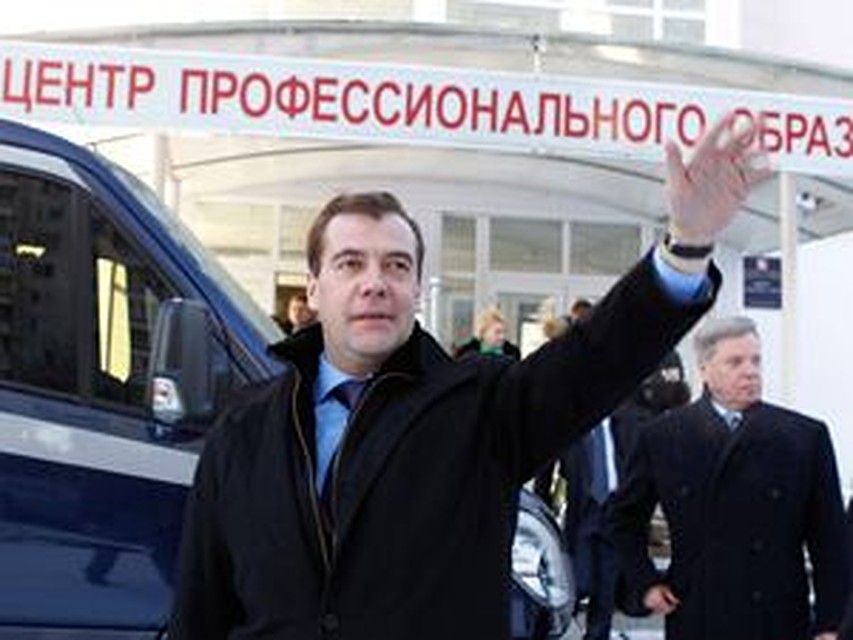 Переход россиян в бизнес Дмитрий Медведев определил стратегической задачей государства.