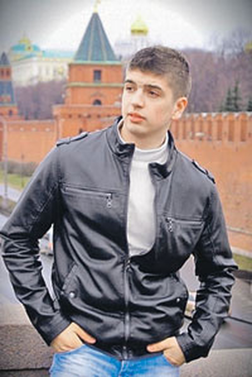 19-летний Иван Агафонов занимался бодибилдингом, весил около 90 килограммов, но не смог противостоять профессиональному бойцу