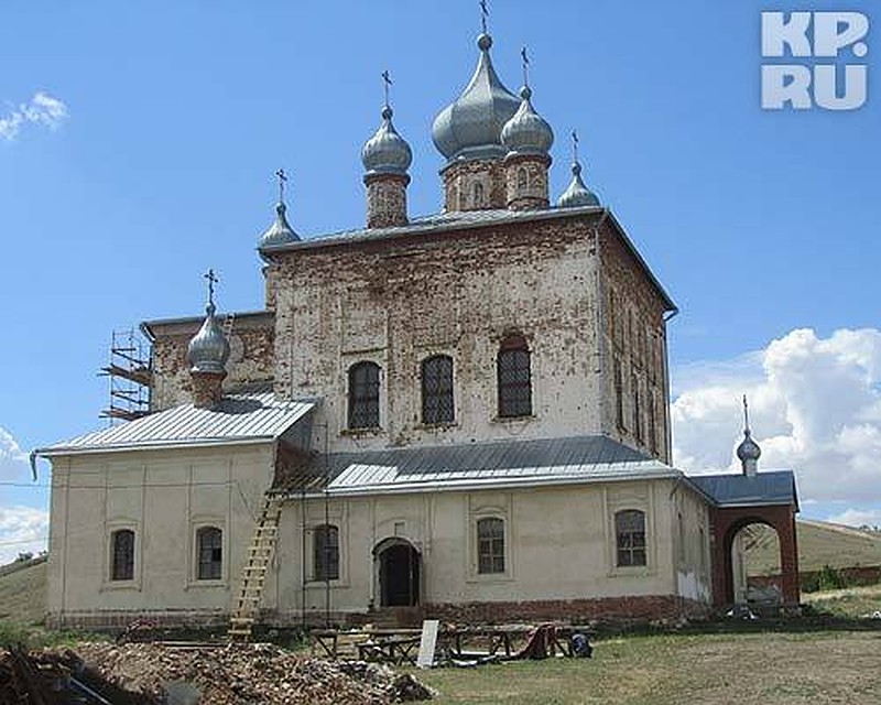 Сейчас в монастыре полным ходом идет реставрация.