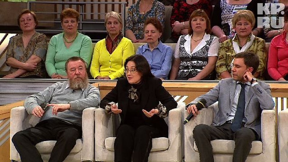 Корреспонденты "Комсомолки" стали экспертами во время записи программы