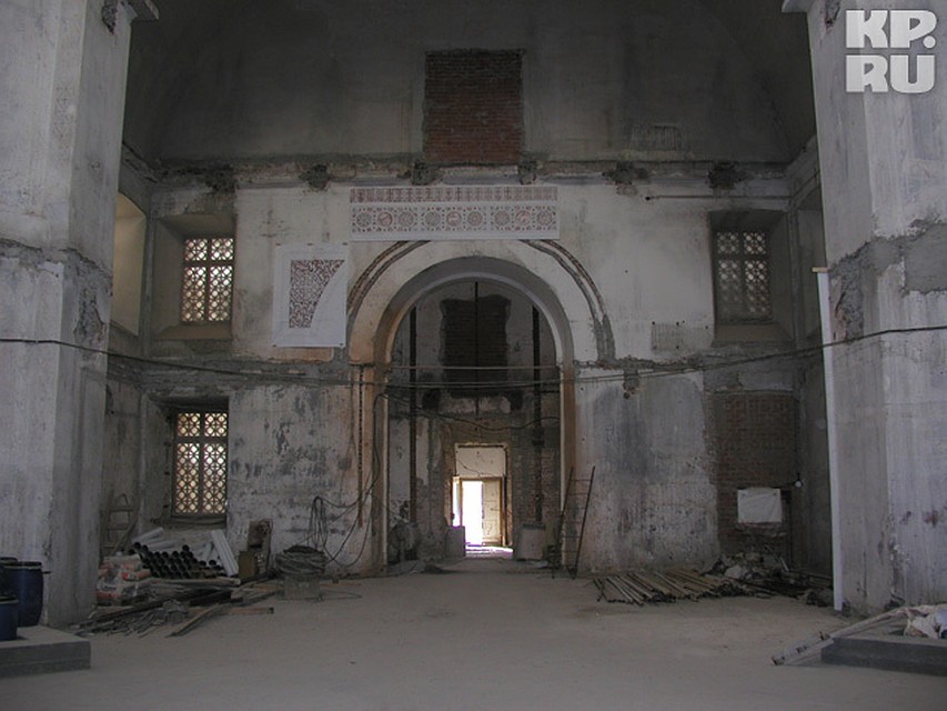 Так выглядел храм перед реконструкцией в 2006 году.