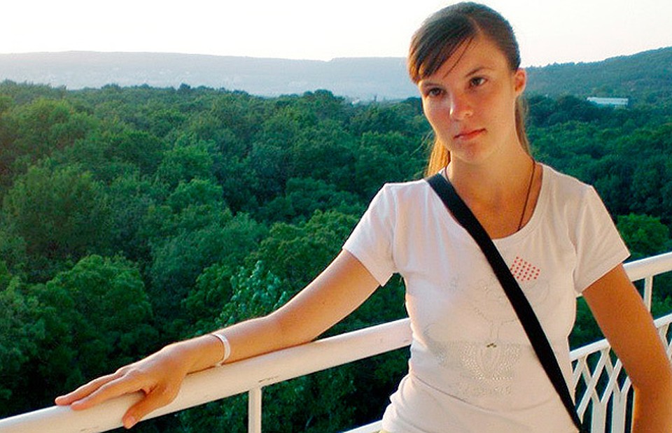 Лишь чудо помогло выжить 22-летней Александре Гороховой...