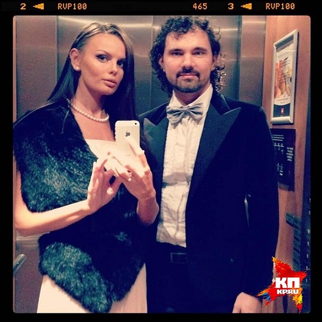 Дмитрий и Юлия на очередном банкете