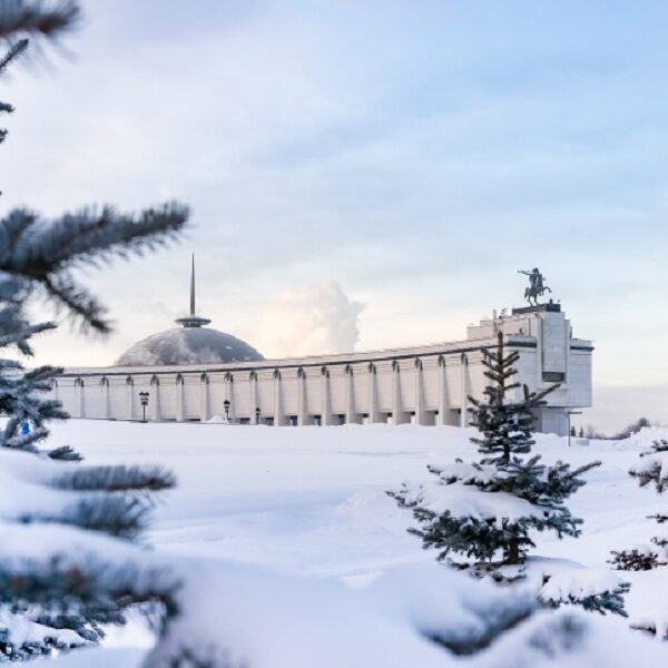 Выставка «Поэзия и проза о войне» в Музее победы