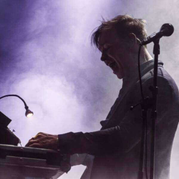 Концерт Дельфина