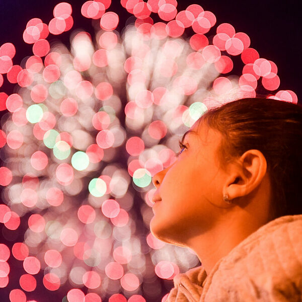 Салют на День города Москвы 2021: прямая онлайн-трансляция