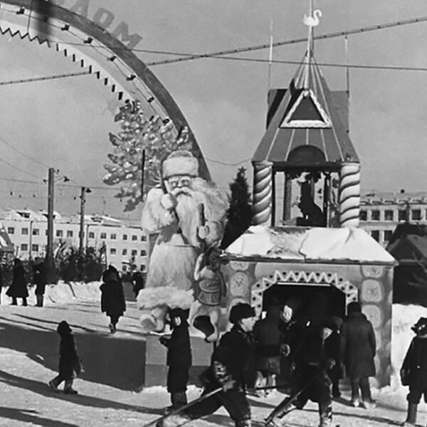 Выставка «Новый год у академика Кржижановского» 