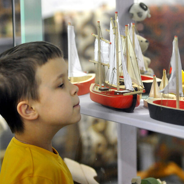 День Победы в Московской усадьбе Деда Мороза 