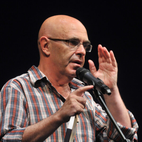 Спектакль «Веселая женщина» в театре «Эрмитаж» 