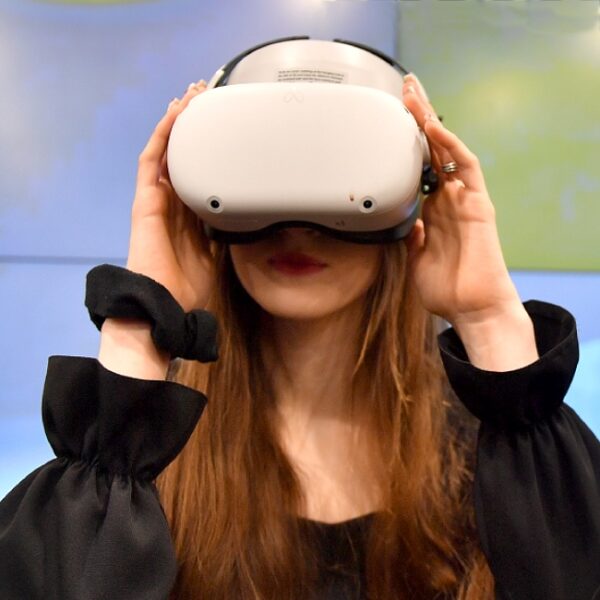 VR-спектакль «Новогодние космические приключения» в галерее «Печатники»