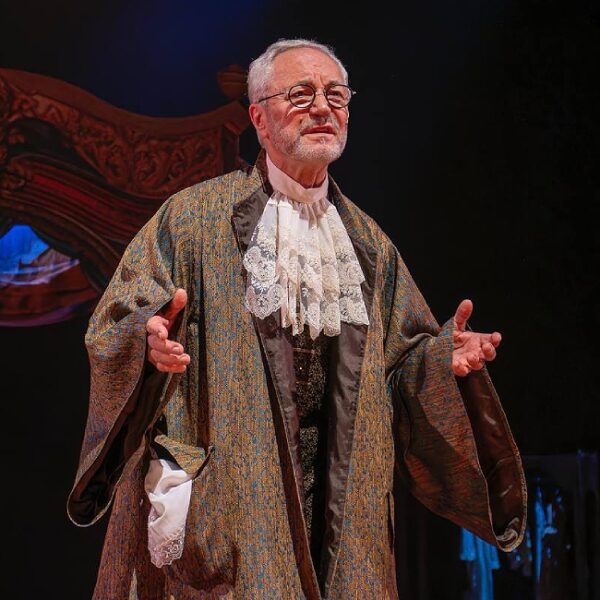 Спектакль «Скупой, или Школа лжи» в Театре Сатиры