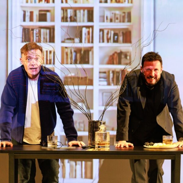 Спектакль «Судьба по обмену» театра «Неформат» Михаила Барщевского