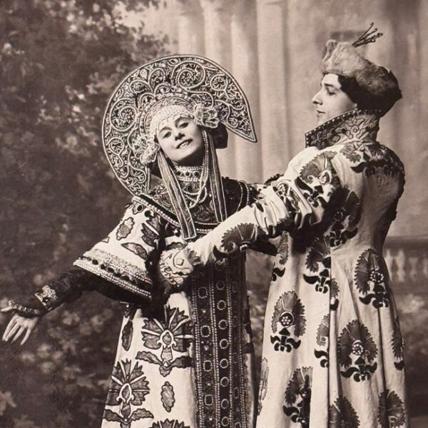 Выставка «Парящий лебедь. К 145-летию со дня рождения Анны Павловой» на Арбате