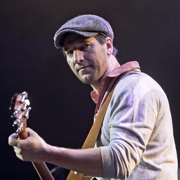 Концерт Александра Устюгова и группы «Ekibastuz»