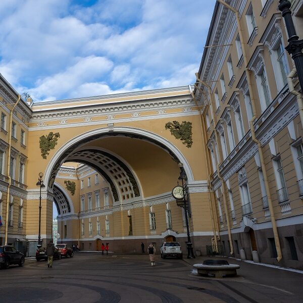 Выставка «Две Пальмиры: связь поколений, связь народов, связь времен»