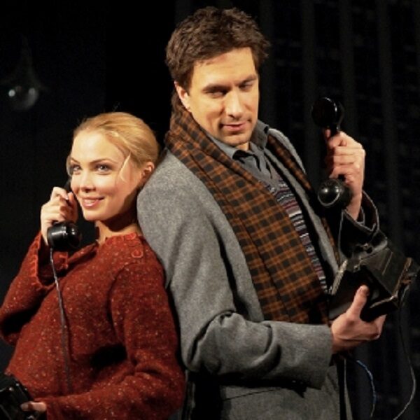 Спектакль «Двое на качелях»