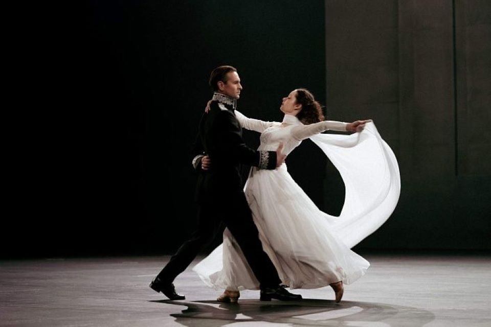 10 лучших идей, куда сходить на выходные в Санкт-Петербурге 10-11 сентября 2022: театральный фестиваль в Александринском и концерт рэпера ATL