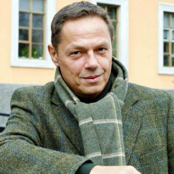 Спектакль «Семейные тайны»