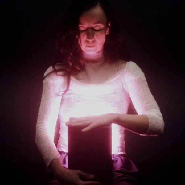 Спектакль «Впервые в пространстве»