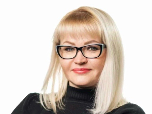 Юлия Каретникова