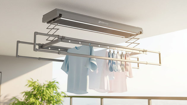 BITRONIX C8 Multifunction. Фото: Ян Ляпин / Нейросеть