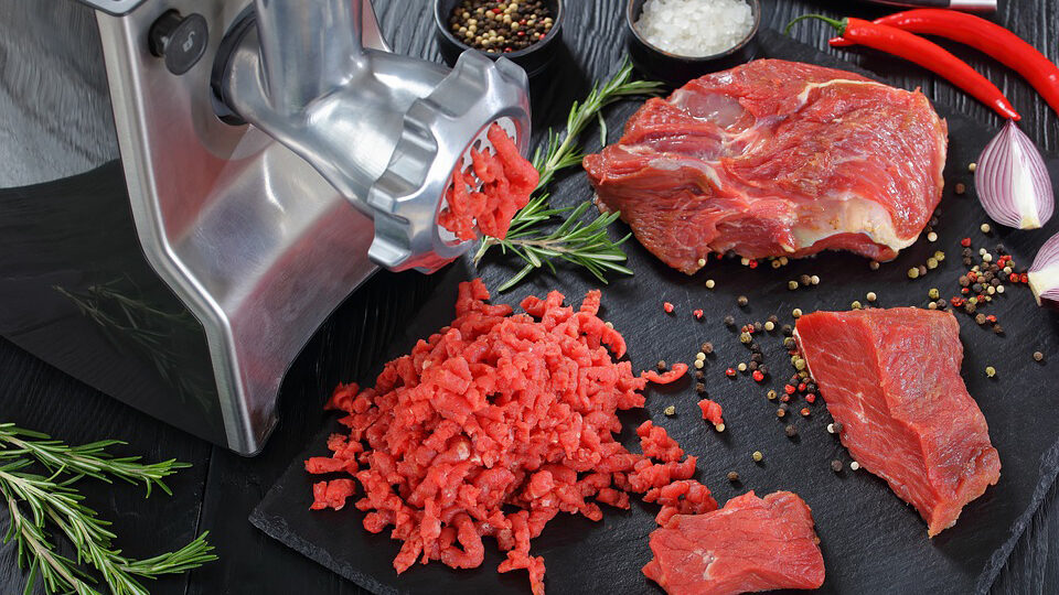 Лучшие электрические мясорубки для дома в 2023 году