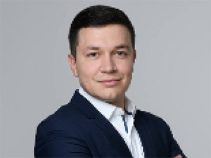 Владислав Сахаров