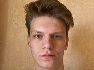 Даниил Попов