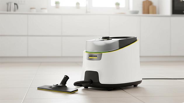 Karcher SC 4 Deluxe EasyFix. Фото: Ян Ляпин / Нейросеть