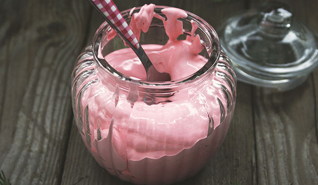 Мороженое из красной смородины