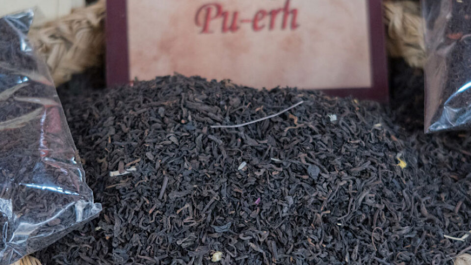 Pu-erh: prospívá a poškozuje tělo